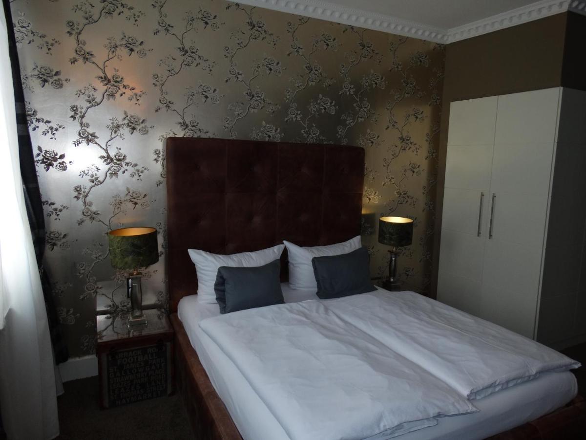 Boutique-Hotel Georges Essen Esterno foto